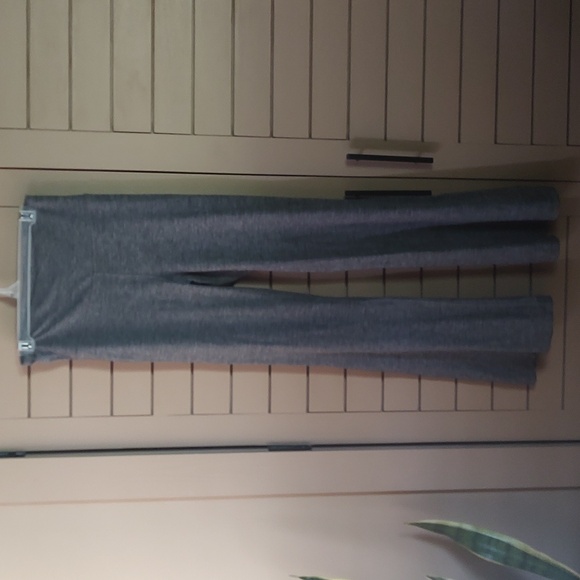 Lululemon Groove Pant Flare size 8 - Picture 3 of 7